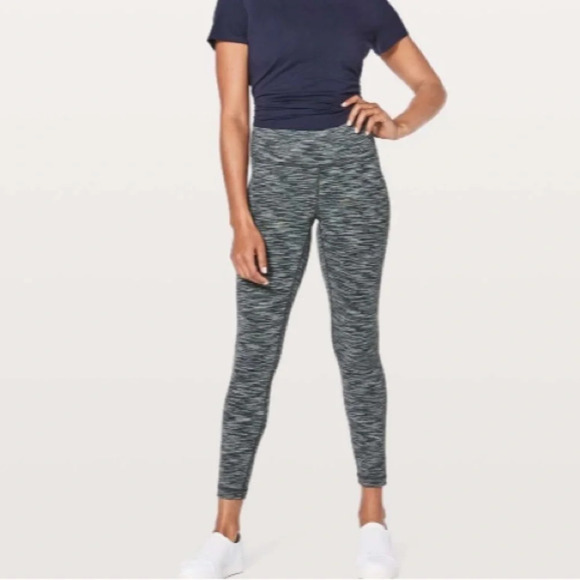 Lululemon 4 Wunder Under Hi-Rise 7/8 Tight 25" in Wee Are From Space Black Slate - Picture 2 of 11